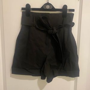 NWT - Theory High Waisted Belt Shorts - Size 0